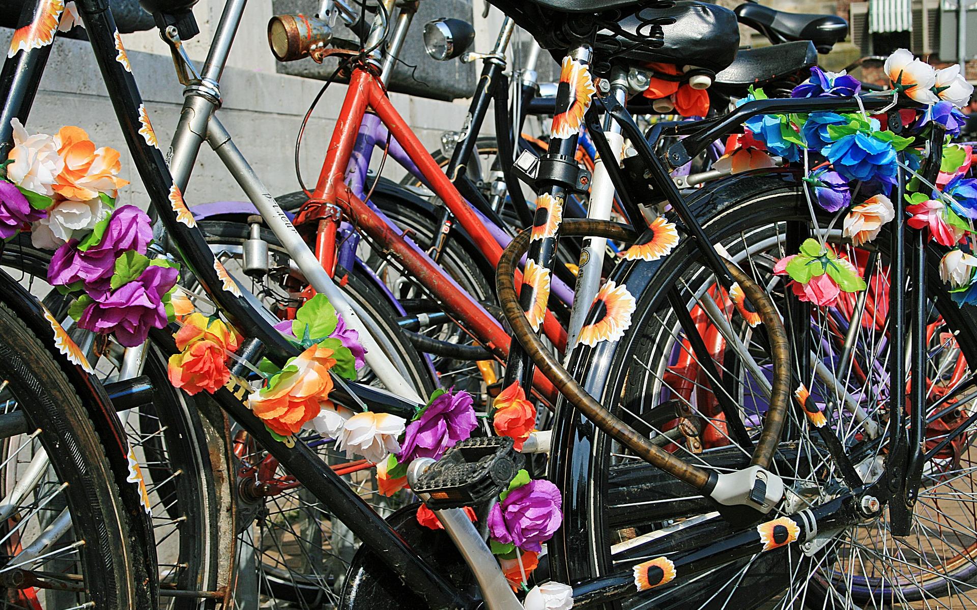 Fietsers mogen de komende tijd niet meer door de drukke winkelstraten van Groningen.