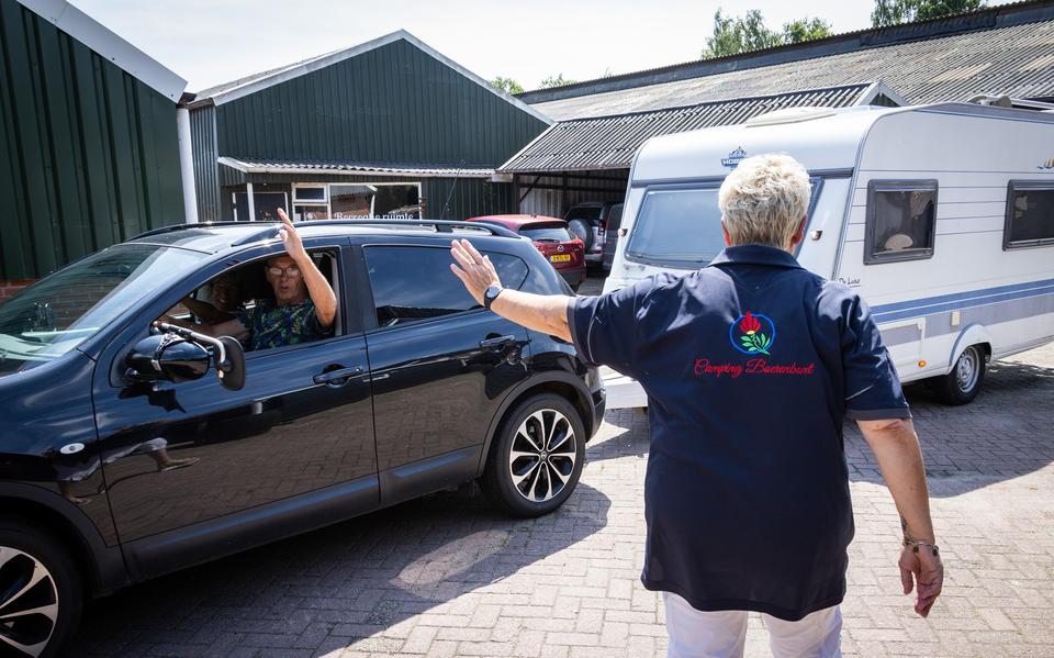 Groningen telt nog maar weinig boerderijcampings, het provinciebestuur kijkt of ze die stap voor boeren gemakkelijker kan maken.
