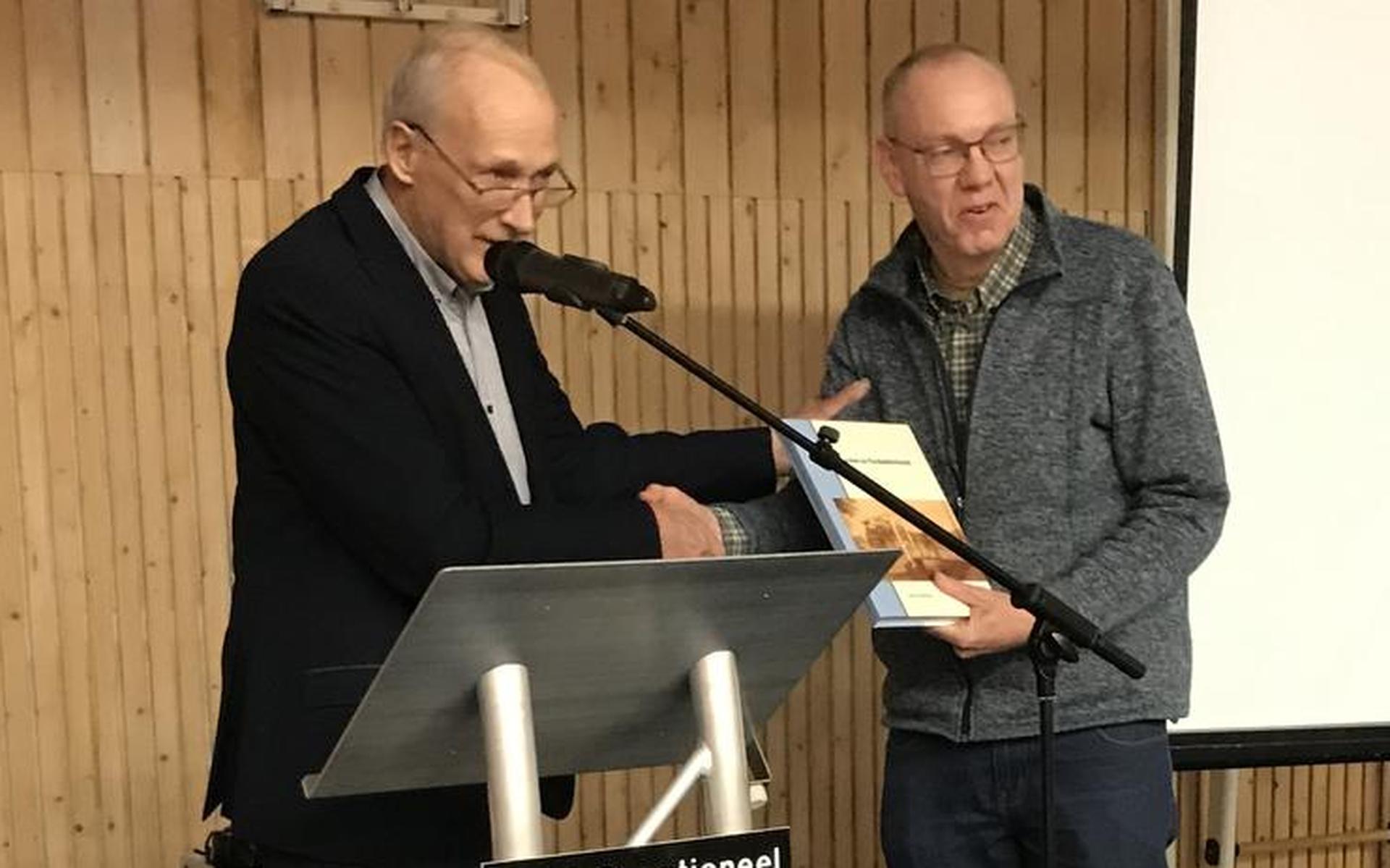 Tweede druk voor Daan Hulsebos' boek over Foxhol en Foxholsterbosch - Dagblad van het Noorden