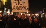 In januari 2018 liepen duizenden mensen mee in een fakkeloptocht door Groningen tegen de gaswinning en voor een betere schadeafhandeling. Foto: Archief DvhN/Duncan Wijting