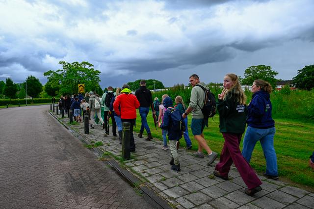 Avondvierdaagse Delfzijl afgebroken vanwege onweer