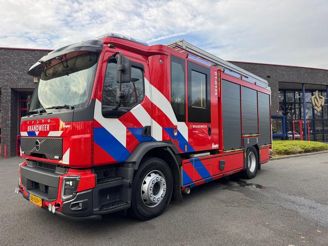 Brandweerkorpsen strijden om het podium tijdens wedstrijd in Westerbork