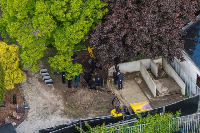 Defensie doet opgravingen op kerkhof in Delfzijl