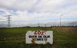 In 2010 werd in de buurt van Spijk al geprotesteerd tegen CO2-opslag. FOTO ARCHIEF DVHN