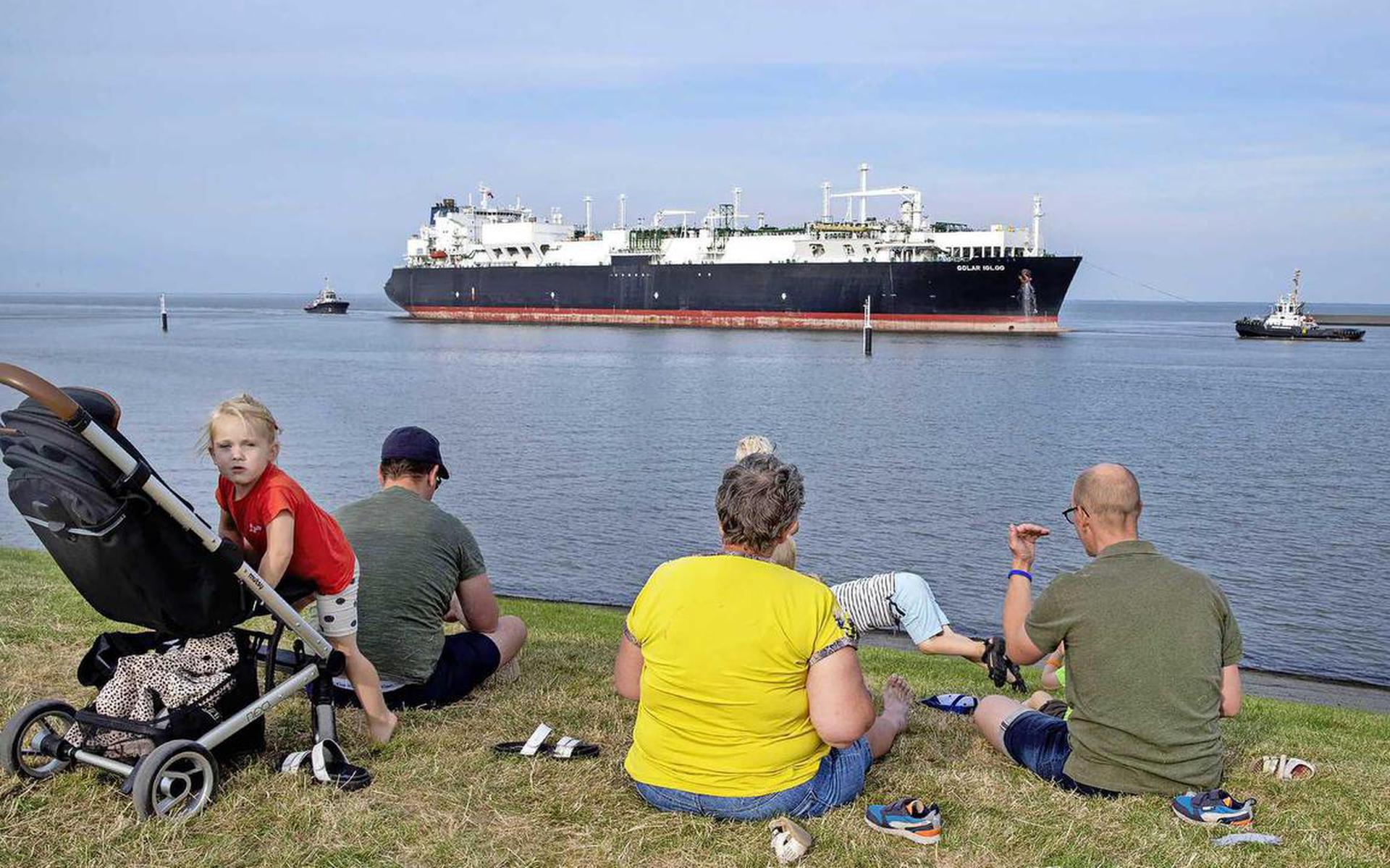 The large Golar Igloo system brings billions of cubic meters of fuel to the Netherlands by using Eemshaven