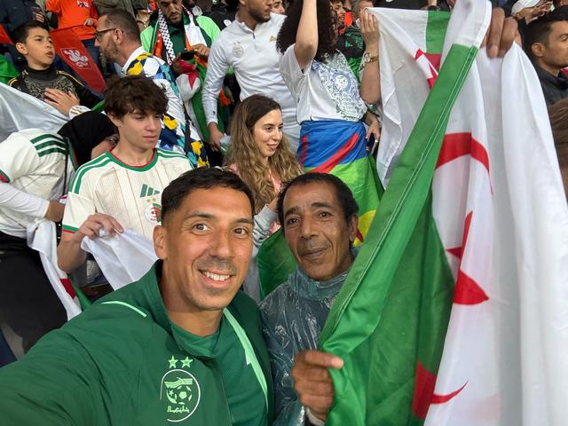 Voor Karim (37) uit Groningen is het WK met Algerije een feest. ‘Kwartfinale zou een stunt zijn’