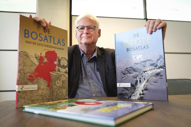 Tjeerd Tichelaar werkte 35 jaar aan 'De Bosatlas'