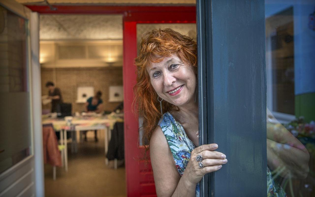 Liesbeth Hovenkamp. Liesbeth Hovenkamp.