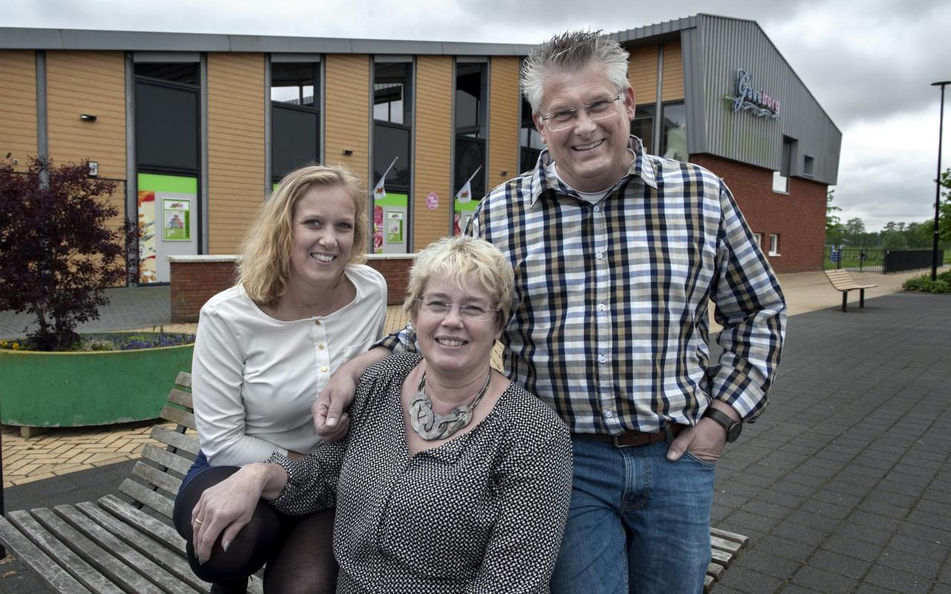 Centrum Oostwold krijgt 15.000 euro uit handen van Máxima - Dagblad van het Noorden