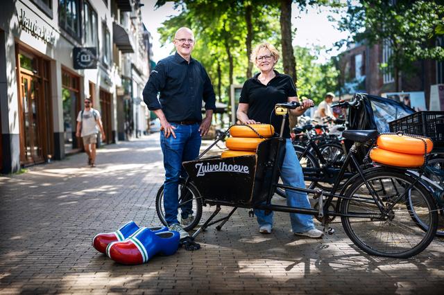 Kaaswinkel Groningen moet hinkelblok op de stoep verwijderen. ‘Het bekladden van de openbare ruimte 
