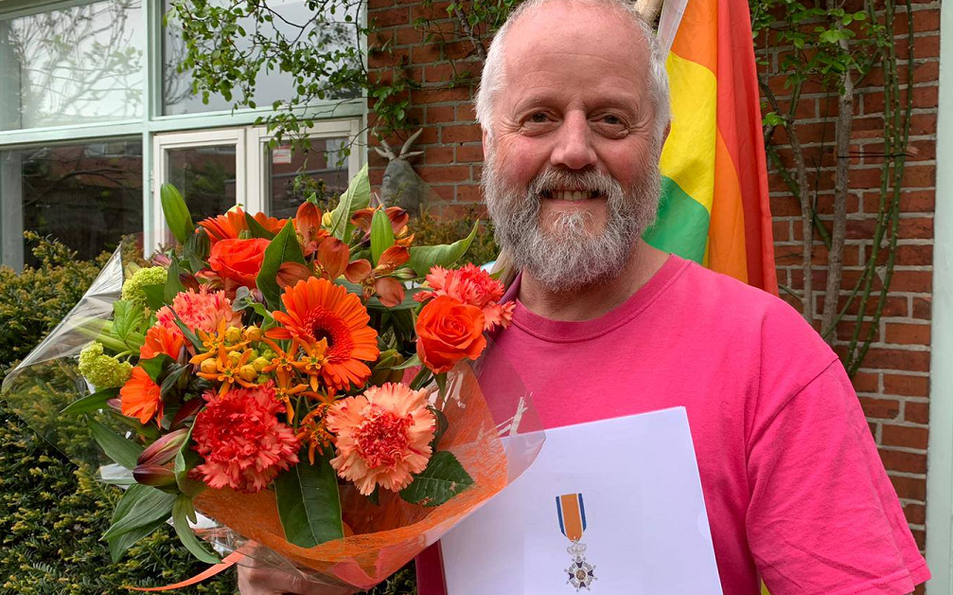 Sandro Kortekaas uit Groningen krijgt prijs voor LHBTI-emancipatie: Jilles Bruggeman Penning - Dagbl