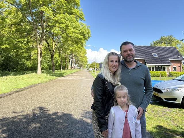 Gert en Ida willen af van ‘racebaan’ bij De Toekomst in Scheemda. ‘Onze dochter van zeven mag niet b