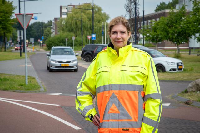 Verkeersregelaars zien agressie toenemen. ‘De middelvinger zien we elke dag’