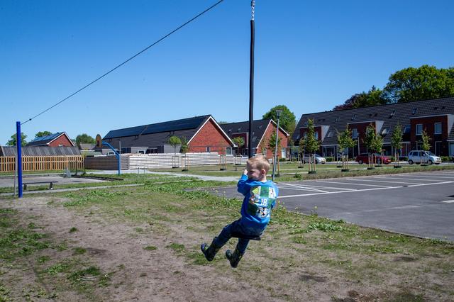 Metamorfose volksbuurt Bareveld in Wildervank. ‘Van grijs naar groen, van saai naar vrolijk’