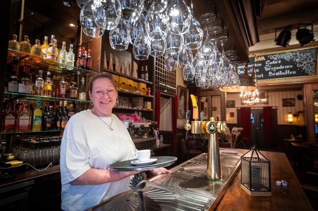 Grand Café Java in Veendam heropent. ‘Je mag hier de hele avond blijven zitten’