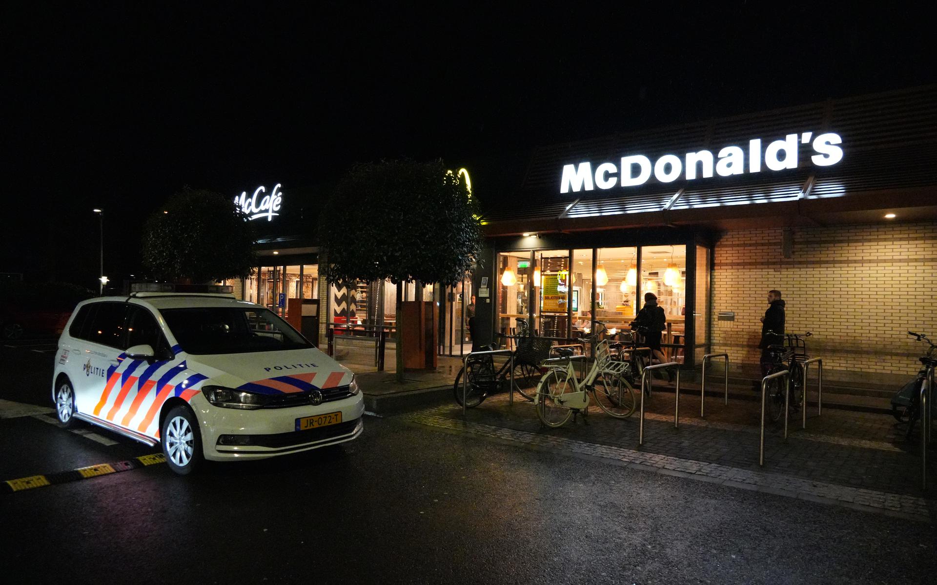 McDonalds in Emmen mogelijk overvallen.