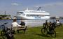 Eerste asielzoekers komen naar cruiseschip in Velsen-Noord
