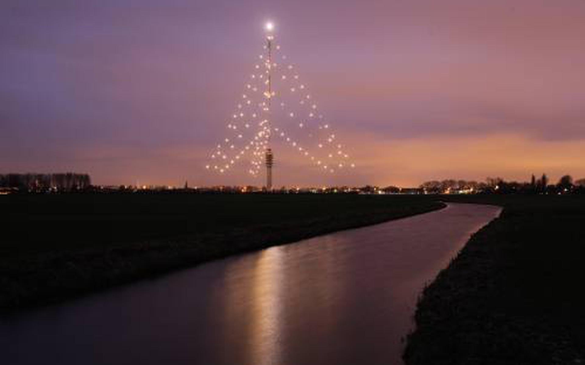 Kerstboom IJsselstein gaat dit jaar niet aan - Dagblad van het Noorden 