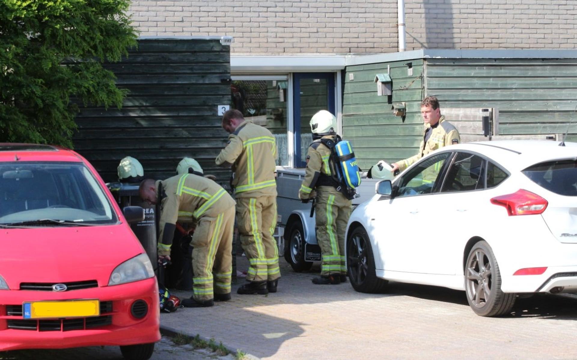 Onderzoek in een woning aan de Oeverzwaluw.
