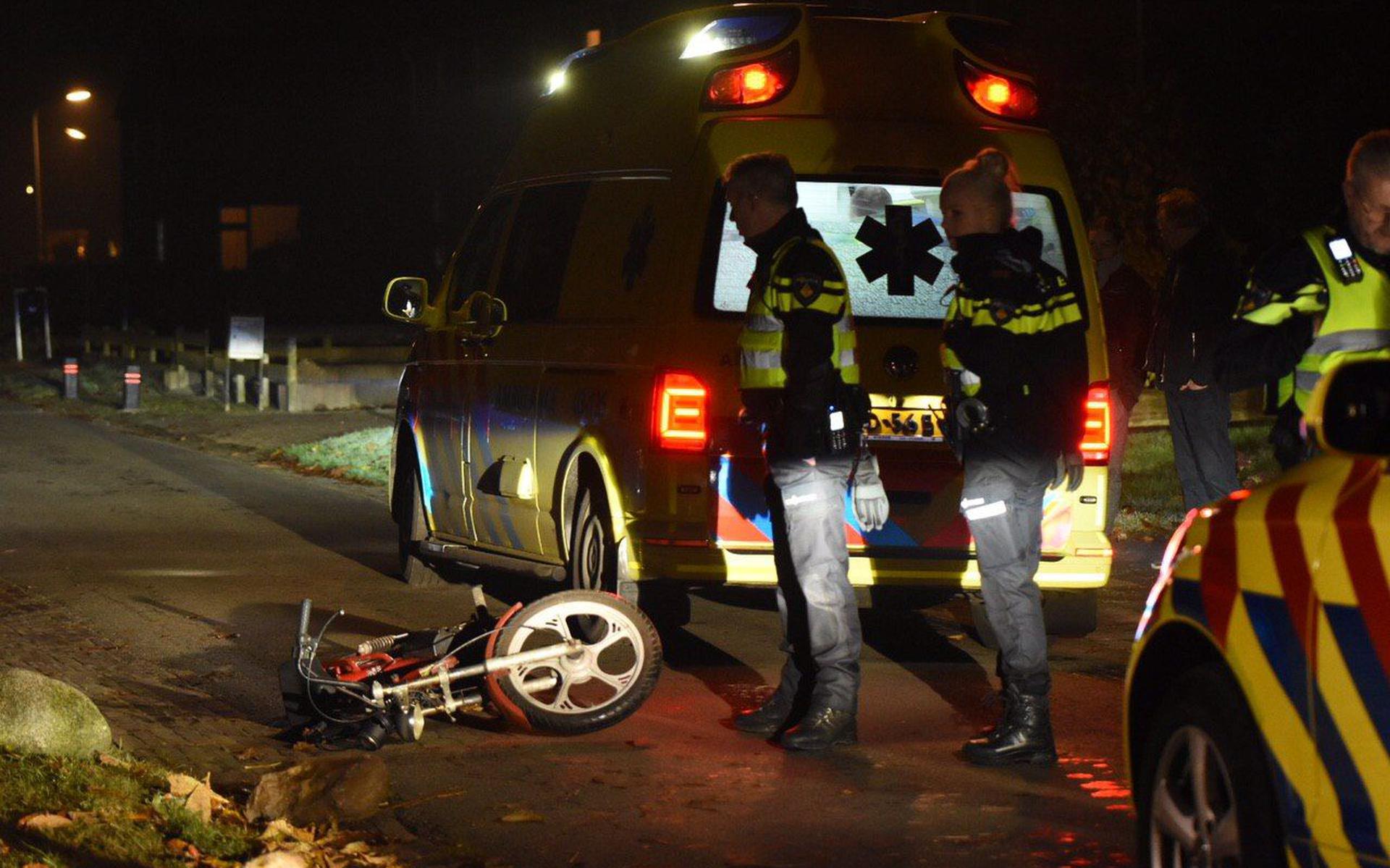 Brommerrijder Raakt Gewond Bij Botsing Met Auto In Veenoord - Dagblad ...