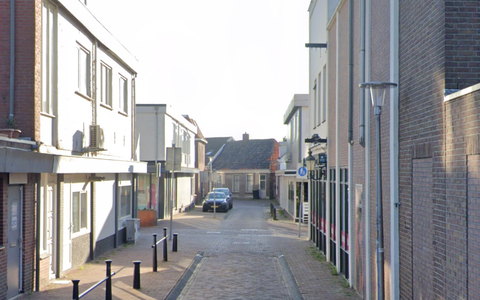 De Tuinstraat in Coevorden, waar een 32-jarige man in de nacht van 29 op 30 juli 2022 door een groep mensen in elkaar werd geslagen.