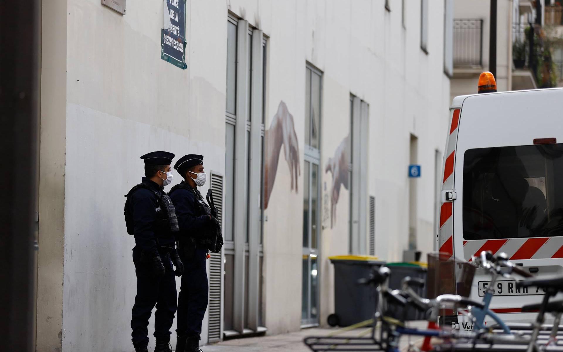 Messentrekker Parijs wilde kantoor Charlie Hebdo in brand steken