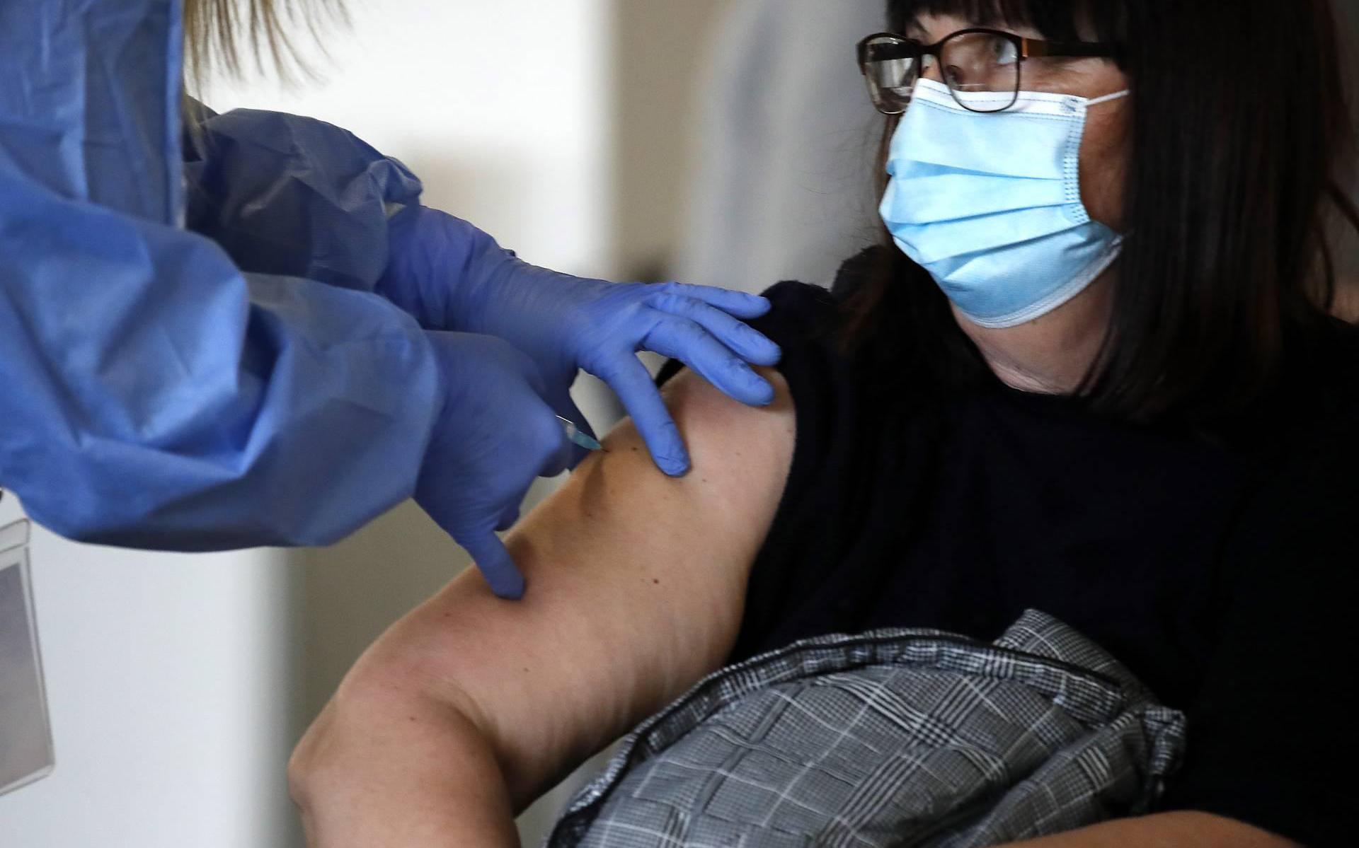 Ook Spanje beperkt inentingen met AstraZeneca tot 60-plussers