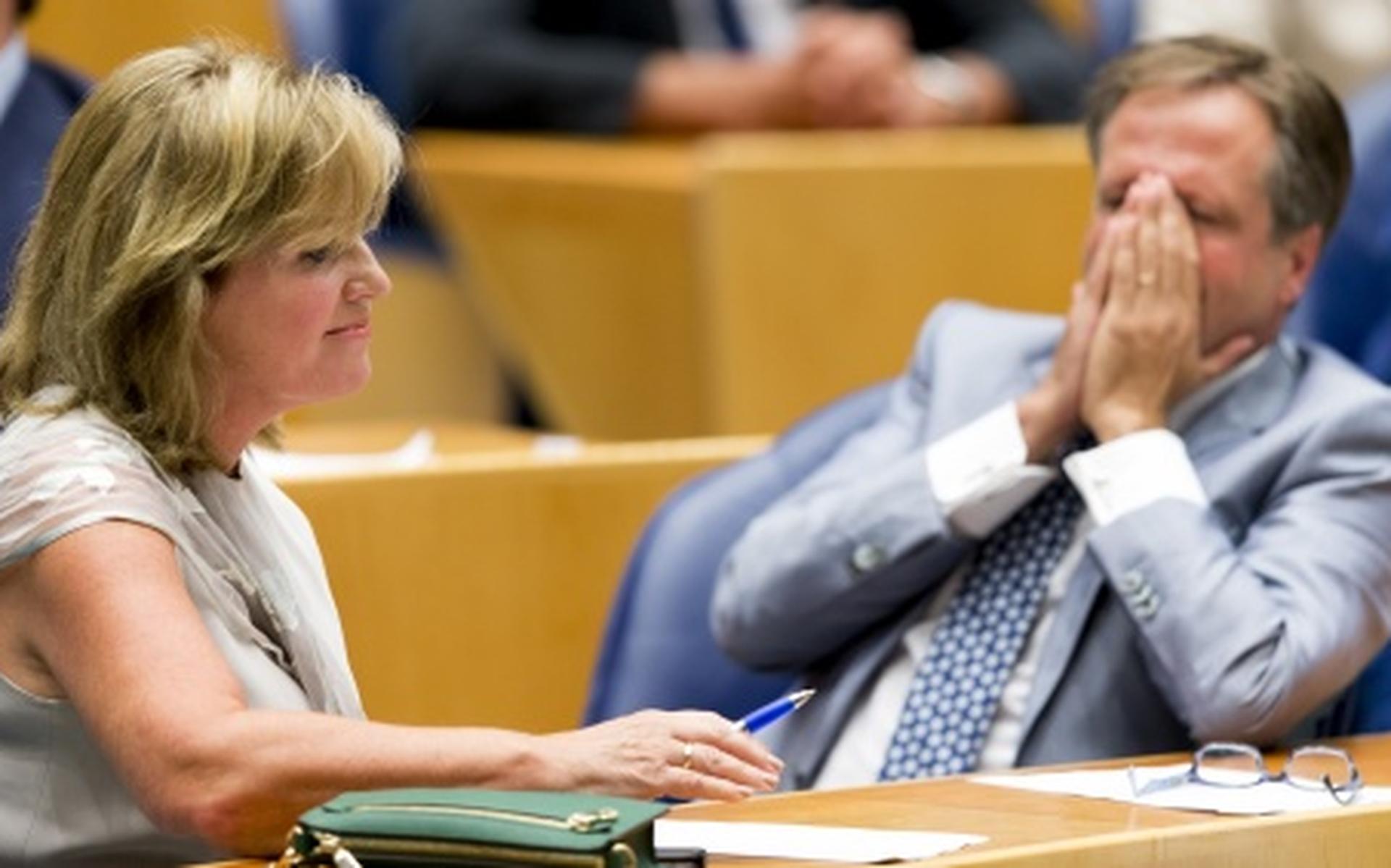 Pia Dijkstra in het zonnetje om donorwet - Dagblad van het Noorden