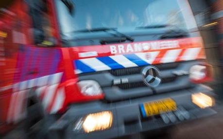 Vuurzee verwoest woonboerderij Dirkshorn - Dagblad van het Noorden - Dagblad van het Noorden