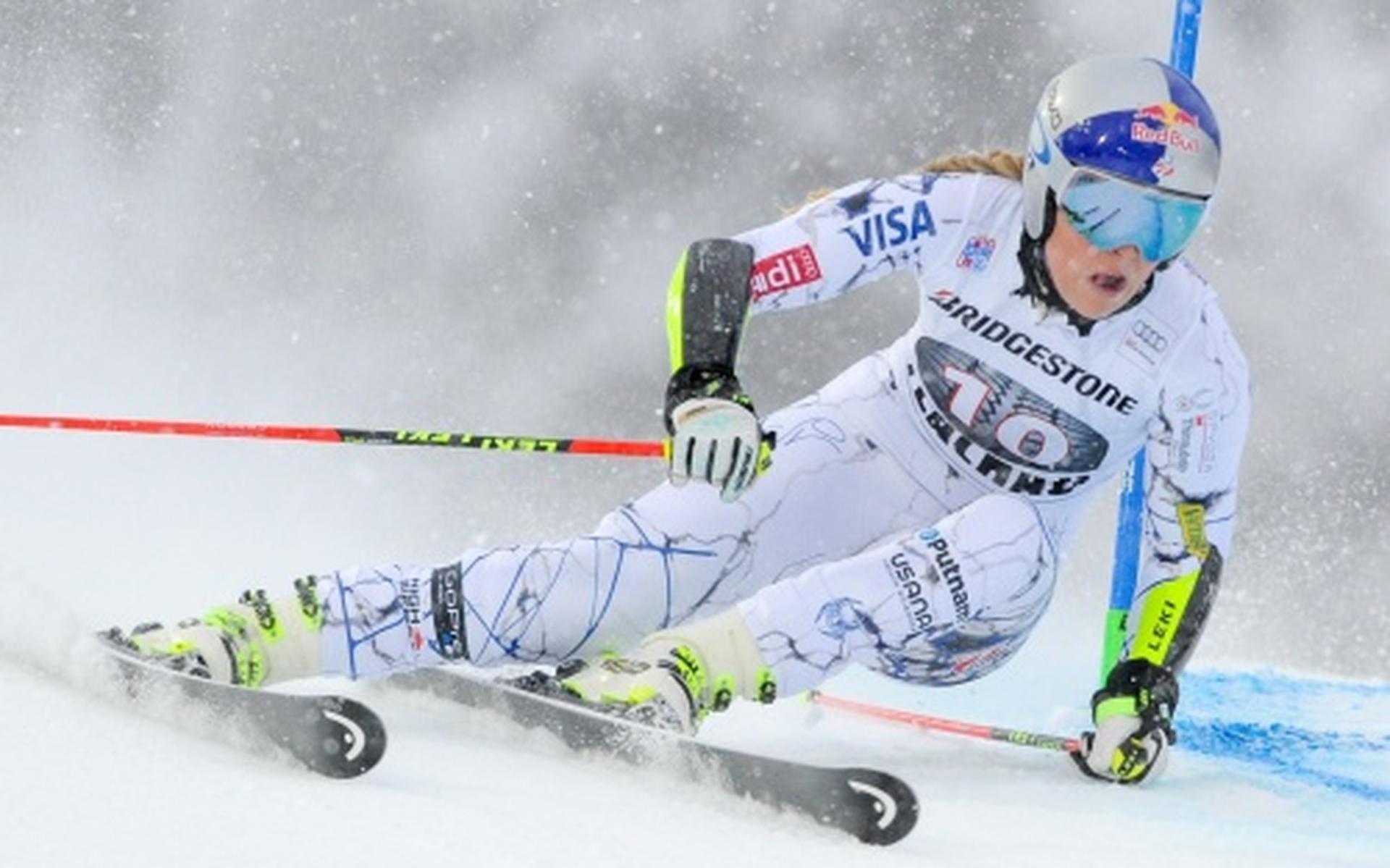 Vonn viert recordzege in Cortina