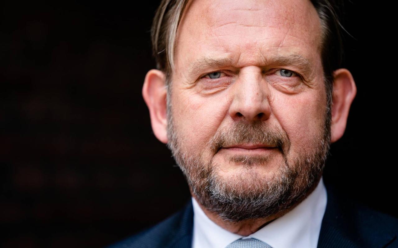Nationale Ombudsman Reinier van Zutphen pleit voor een minister voor Groningen. Nationale Ombudsman Reinier van Zutphen pleit voor een minister voor Groningen.