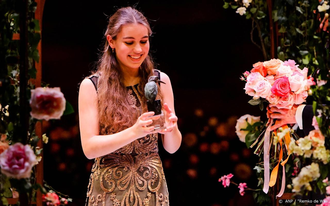 Lucie Horsch kreeg eerder dit jaar de Nederlandse Muziekprijs. Lucie Horsch kreeg eerder dit jaar de Nederlandse Muziekprijs.
