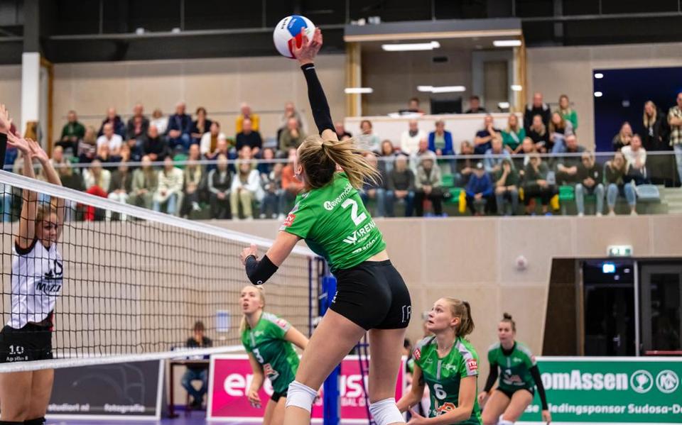 Topvolleybalster Manon Torenbeek (20) uit Sleen staat met Sudosa aan de vooravond van de cruciale eindfase in de Eredivisie.