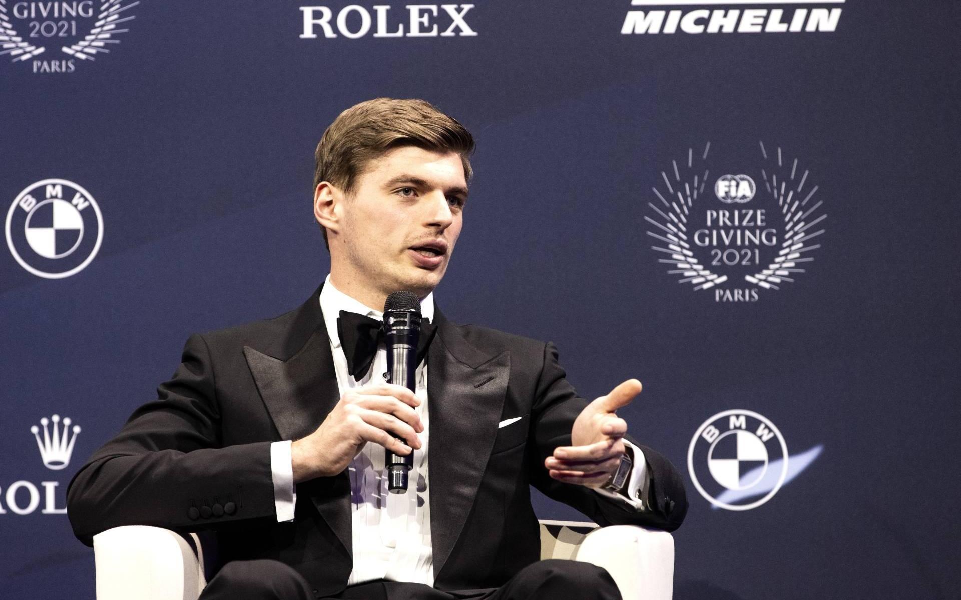 Verstappen enkele uren voor FIA-gala: ik heb echt slaap nodig - Dagblad van het Noorden