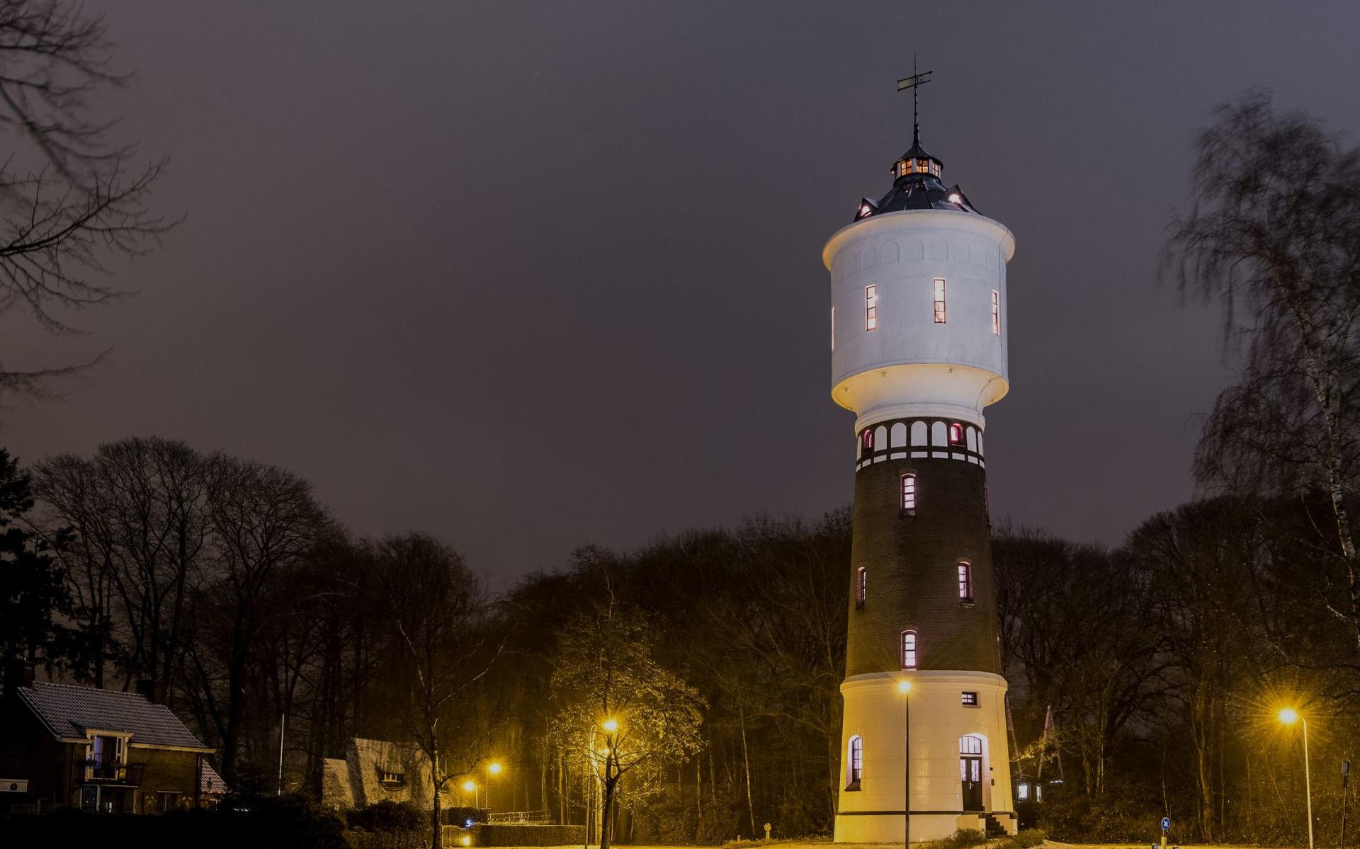 Watertoren Coevorden Kleurt Vanaf Maandag Oranje - Dagblad Van Het Noorden