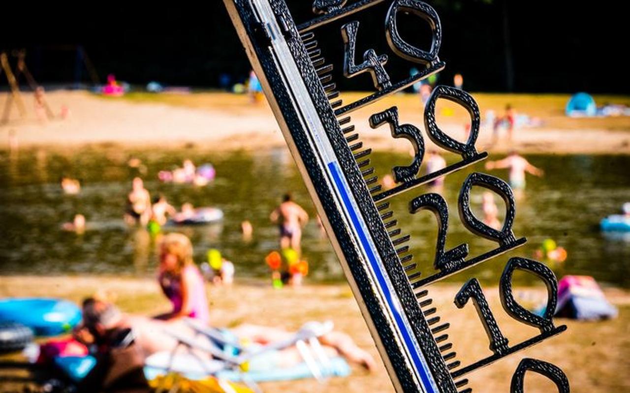 De komende periode wordt vermoedelijk een record verbroken met de langste hittegolf ooit. De komende periode wordt vermoedelijk een record verbroken met de langste hittegolf ooit.