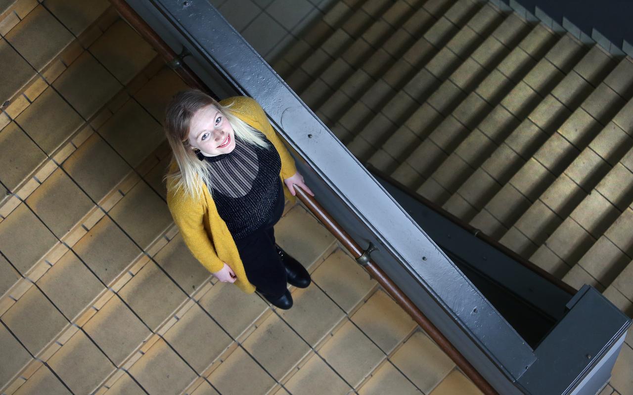 Miranda Hoekstra richtte een stichting op voor slachtoffers van seksueel onwenselijk gedrag en misbruik: ,,Als ik afgestudeerd ben, hoop ik er fulltime mee aan de slag te gaan.'' Foto: Niels Westra Miranda Hoekstra richtte een stichting op voor slachtoffers van seksueel onwenselijk gedrag en misbruik: ,,Als ik afgestudeerd ben, hoop ik er fulltime mee aan de slag te gaan.'' Foto: Niels Westra