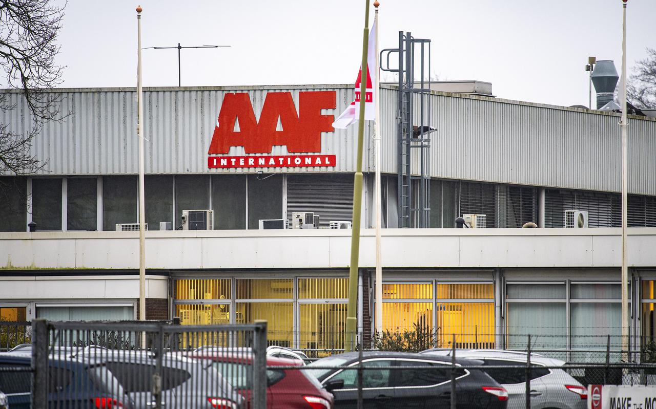 AAF International in Emmen, waar werknemers jarenlang zijn blootgesteld aan een kankerverwekkende stof. 