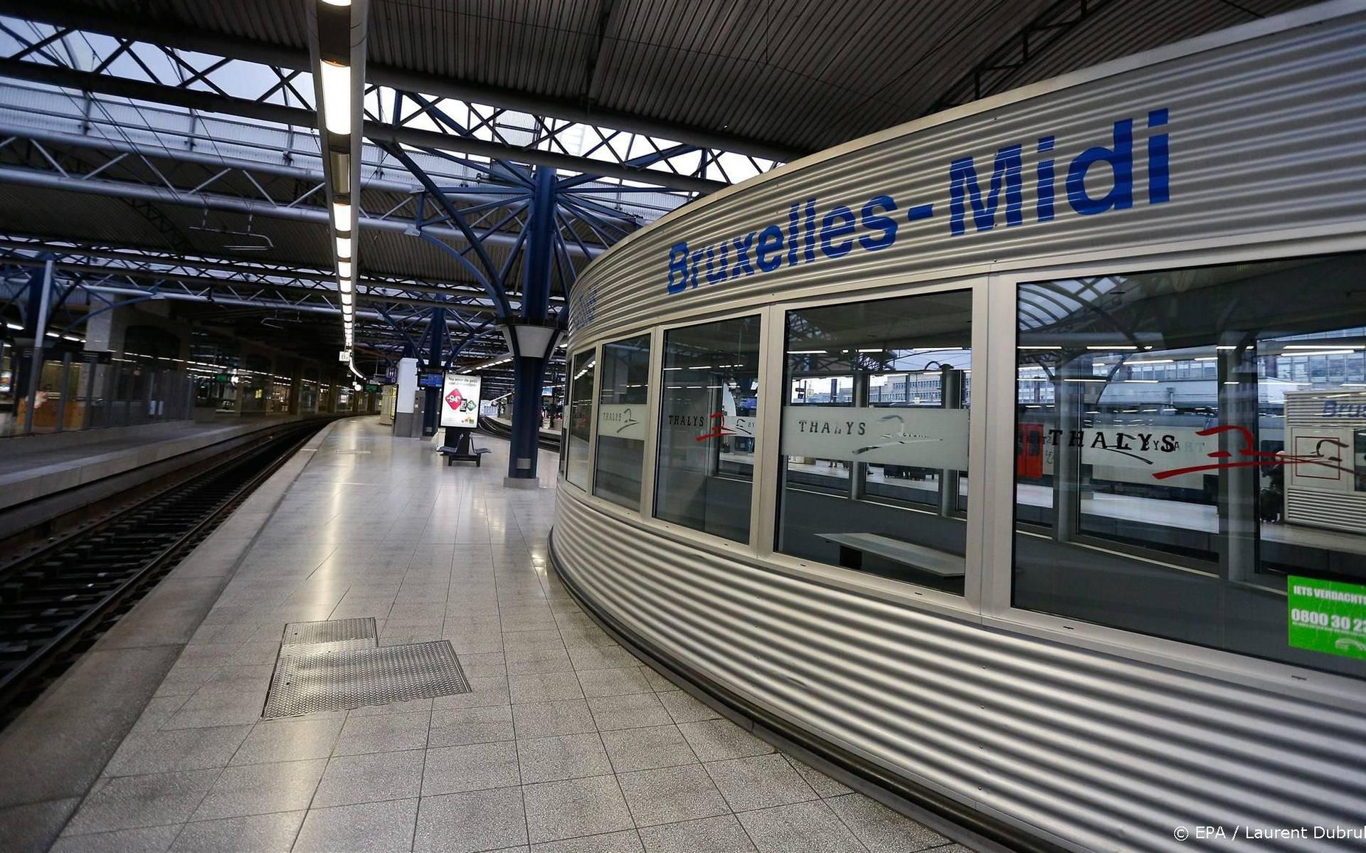 Hoofdstraat kloon Beangstigend Stakingen in België verstoren treinverkeer tussen Amsterdam en Brussel -  Dagblad van het Noorden