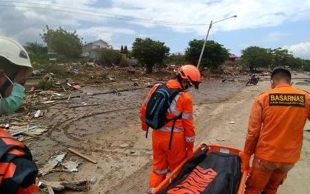 Honderden doden door tsunami Sulawesi - Dagblad van het Noorden