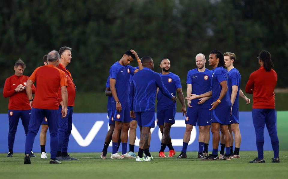 Oranje begint met ongewijzigde ploeg aan achtste finale tegen VS