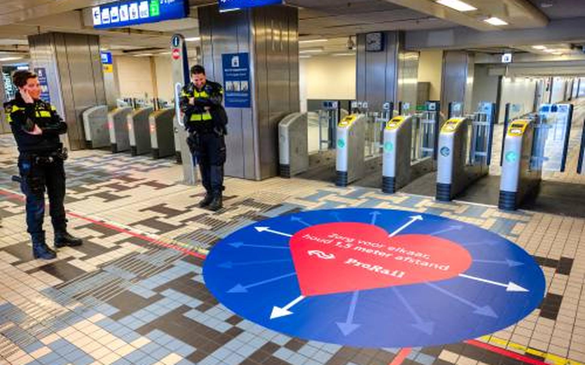 Topdrukte bij klantenservice NS door corona