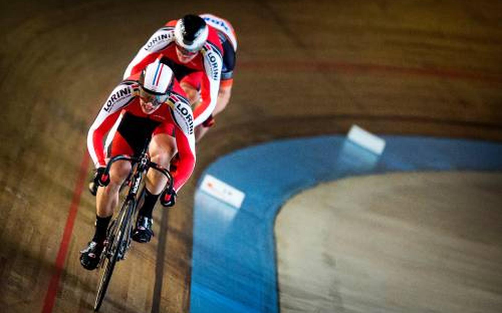 Lavreysen pakt goud op keirin in wereldbeker - Dagblad van het Noorden