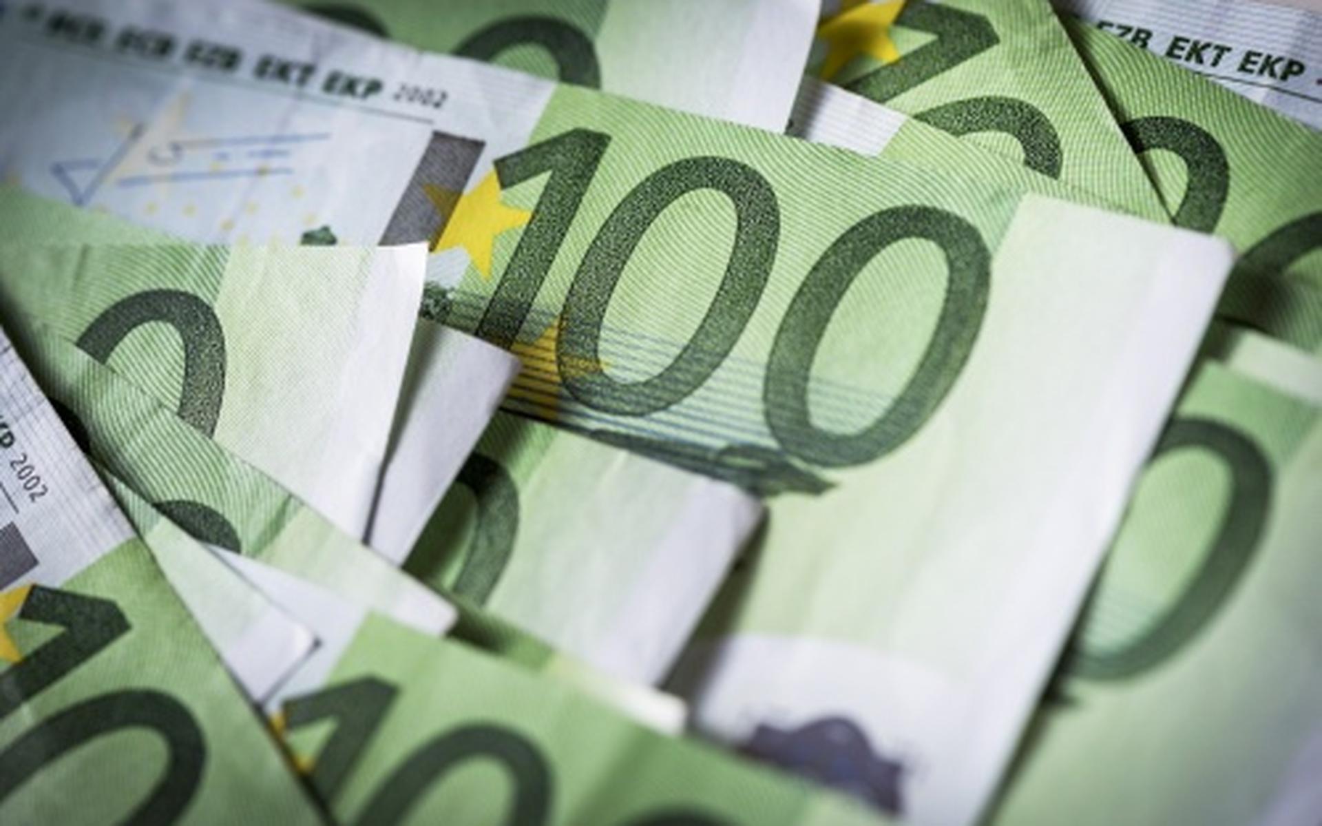 Politie neemt 20.000 euro in beslag