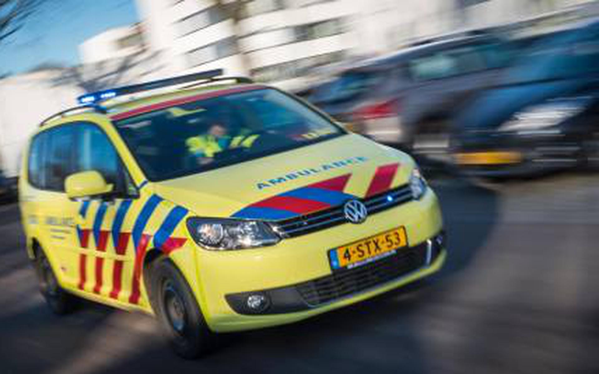 Ambulancemedewerkers Dreigen Met Acties - Dagblad Van Het Noorden