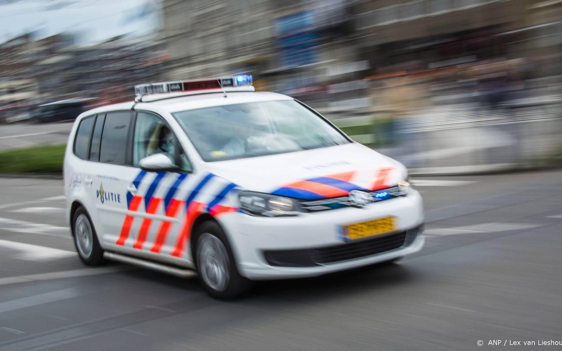 Politie voorkomt illegaal feest onder viaduct A12 bij Ede