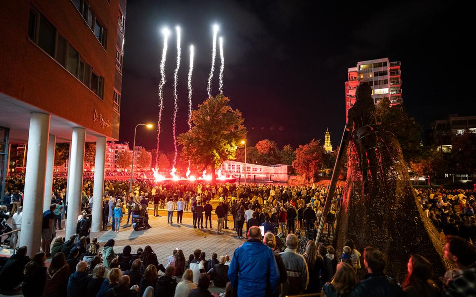 Vuurwerk aan het einde van de eerste dag van de viering van 350 jaar Groningens Ontzet.