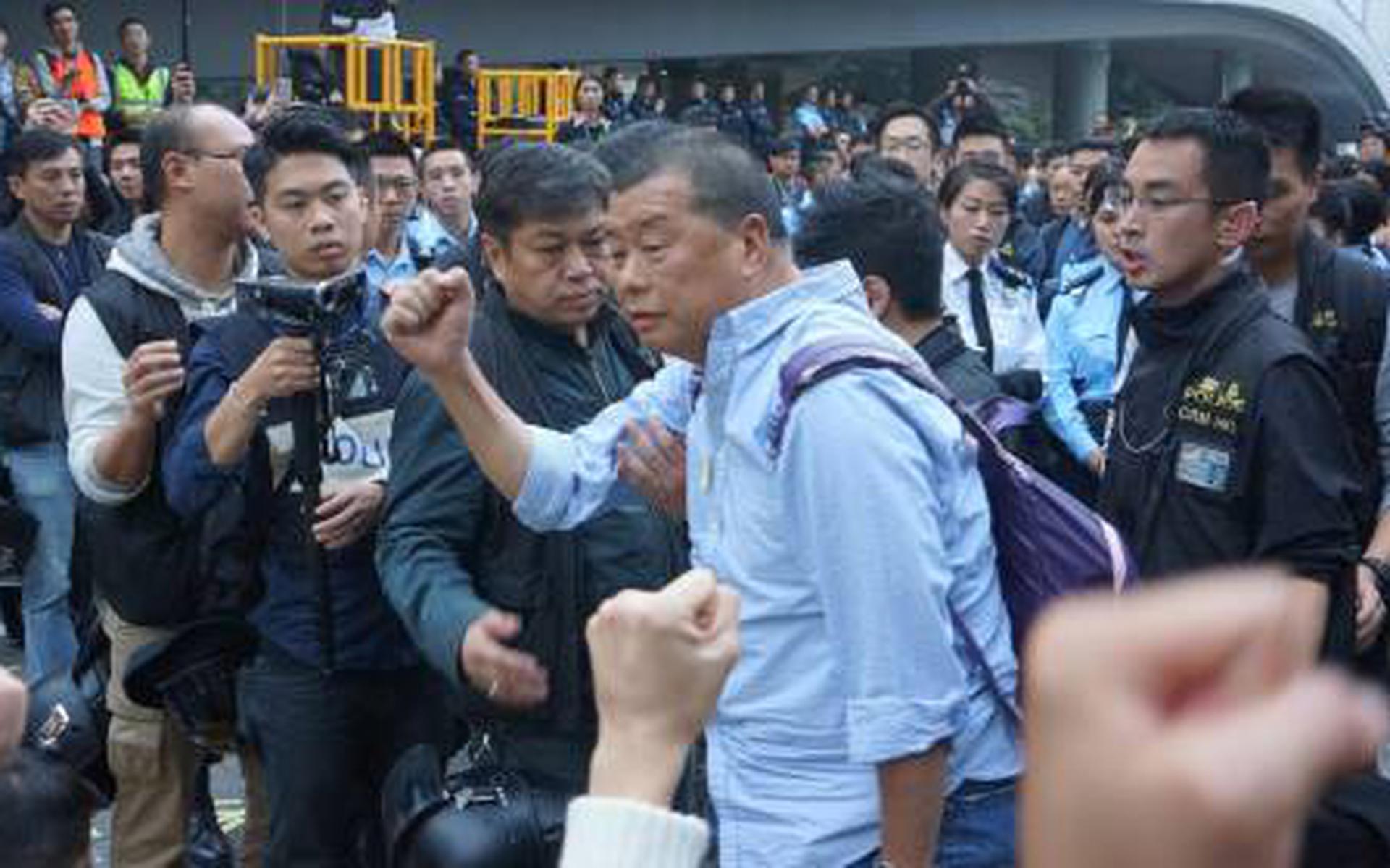Vooraanstaande leden democratiseringsbeweging Hongkong opgepakt