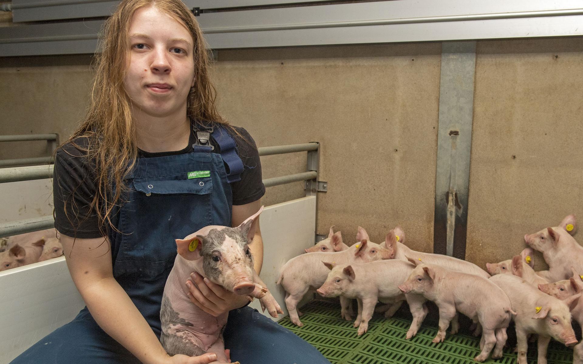 Bijbaan bij de boer kan cruciaal zijn voor agrarische sector. Jessica uit Roswinkel leerde als 'bijb