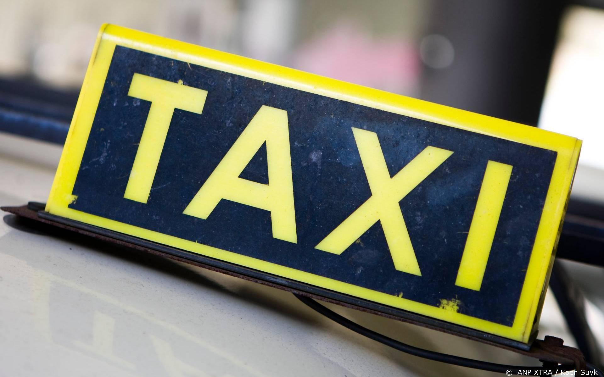 FNV boos over besluit gemeente Hoogeveen om vrijwilligers in te zetten bij Wmo-vervoer - Dagblad van